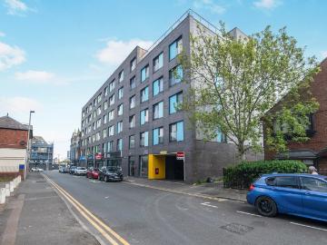 apartment in Victoria Court
