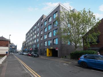 apartment in Victoria Court
