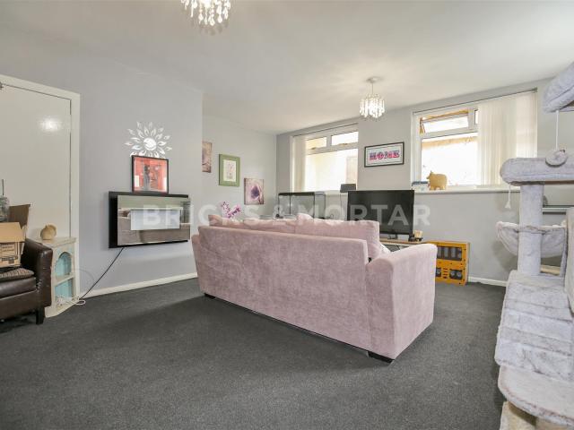 apartment in Victoria Terrace Back, Newcastle Upon Tyne