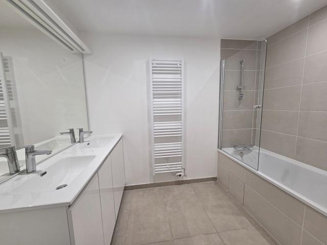 apartment in VILLEURBANNE