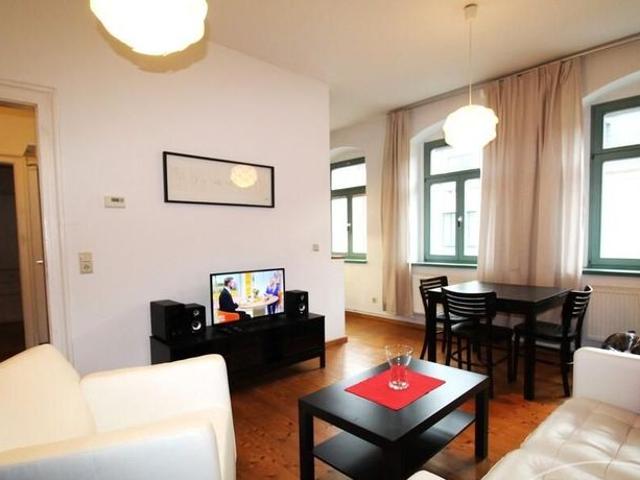 apartment on higher floor / rent / Dresden