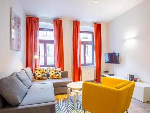 apartment on higher floor / rent / Dresden