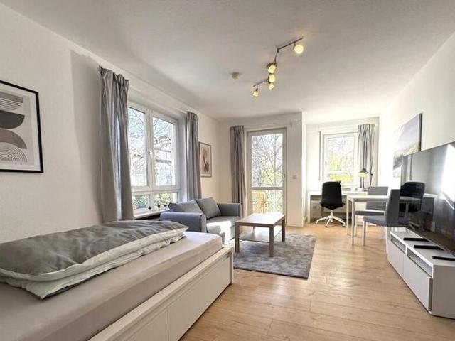 apartment on higher floor / rent / Dresden