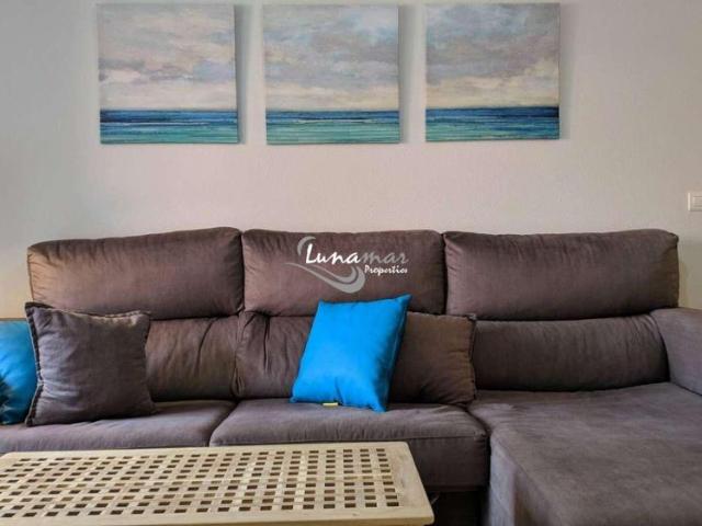 Apartment on the 1st line of the beach