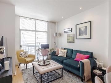 apartment Ogle Street