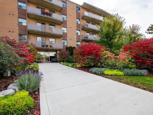 Apartment Orangeville ON 93255600