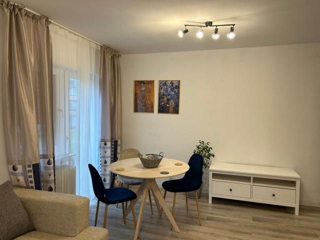 Apartment Orlando, Wuppertal Amsterdam Apartments for Rent