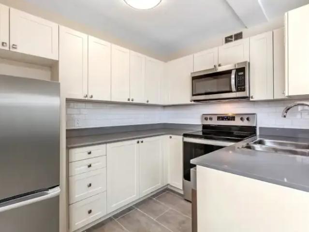 Apartment Ottawa ON 103839253