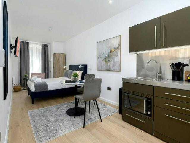 Apartment London London 102145400