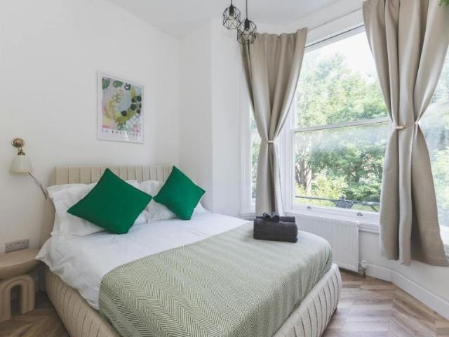 Apartment London London 105009794