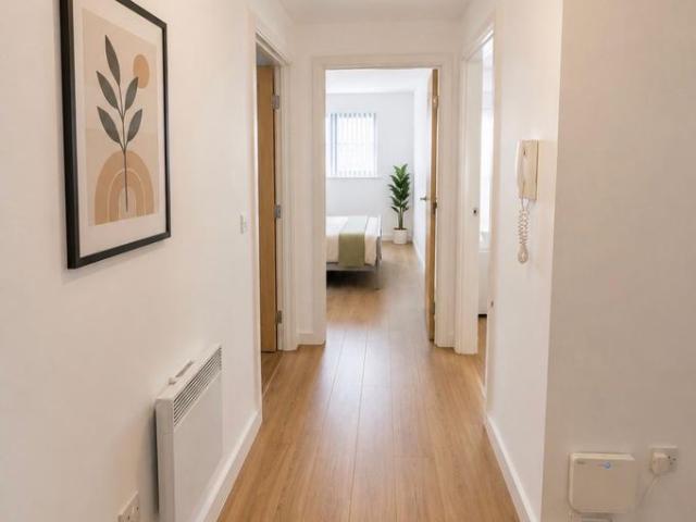 Apartment, Ladywell Point, Pilgrims Way, Salford M50, 2 bed flat to rent, £1,250 pcm | PrimeLocation
