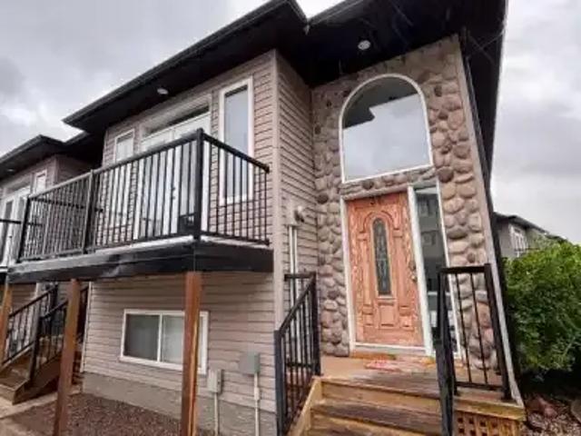 Apartment Lethbridge AB 102952184