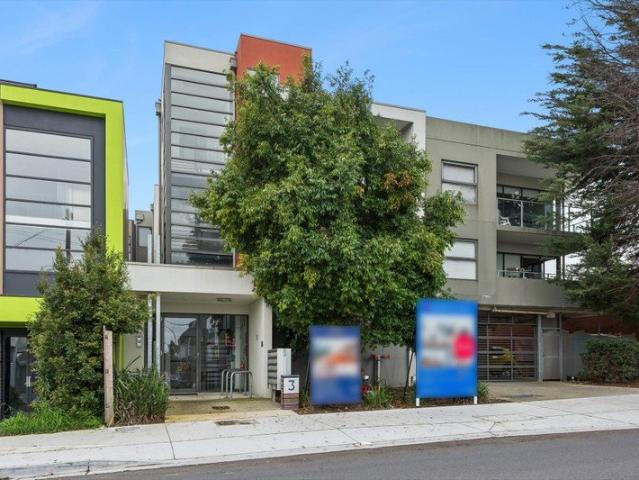 Apartment Living with Dandenong Ranges Views