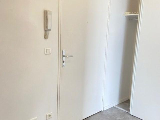 apartment MONTIGNY LE BRETONNEUX 78180