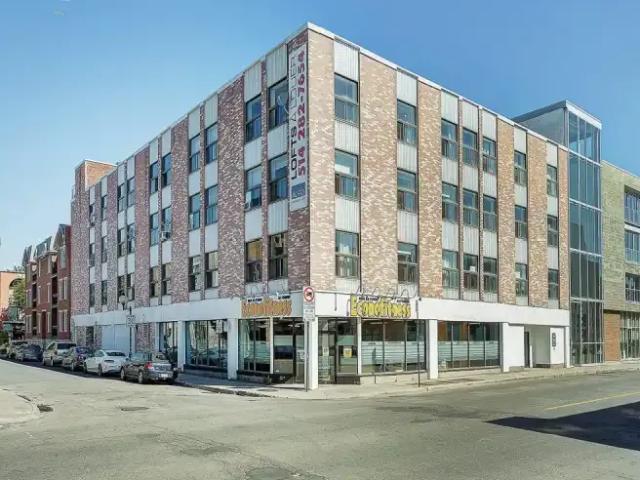 Apartment Montreal QC 105308420