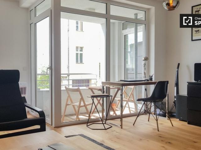 Apartment mit 1 Schlafzimmer zur Miete in Lichtenberg, Berlin