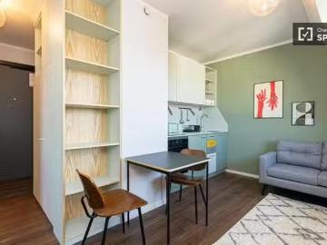 Apartment mit 1 Schlafzimmer zur Miete in Neukölln, Berlin