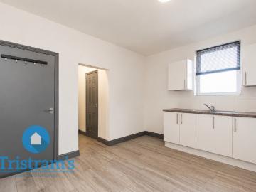 apartment Nottingham Road, Eastwood