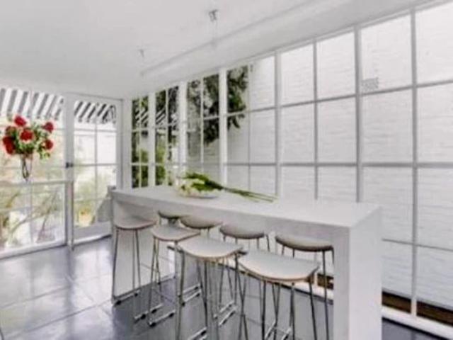 apartment near Darling Street South, Melbourne