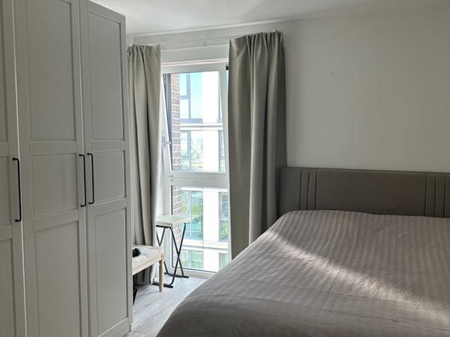 Apartment near New Drum Street, Aldgate East E1