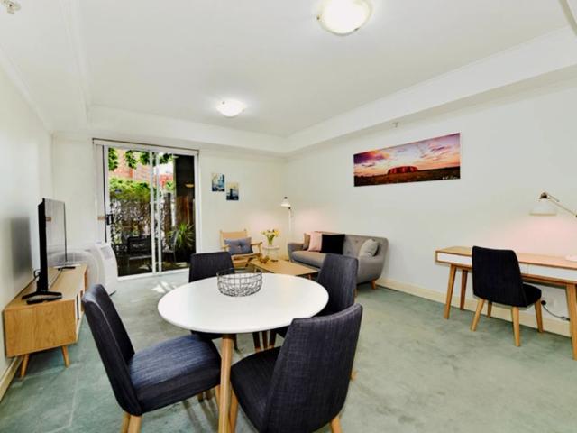 apartment near Spring Street, Melbourne
