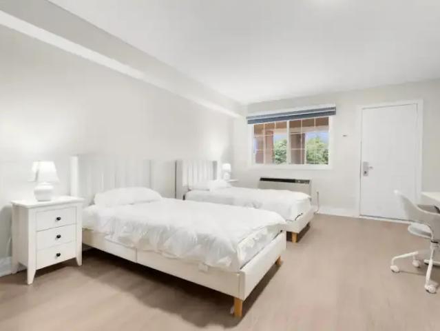 Apartment Niagara Falls ON 99283074