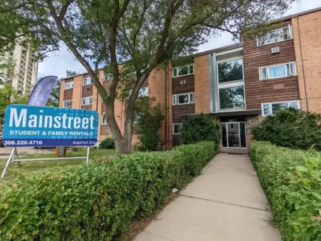 Apartment Saskatoon SK 105100059