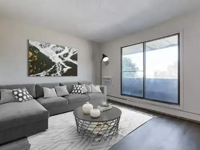 Apartment Saskatoon SK 99672793