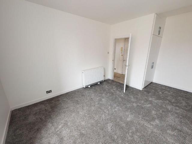 apartment Skene Square, Rosemount, Aberdeen, AB25 2UU