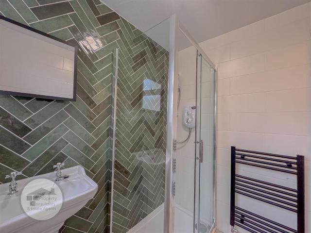 apartment Station Road, Strathaven, ML10 6BE