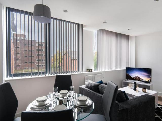 Apartment Stretford Stretford 103960475