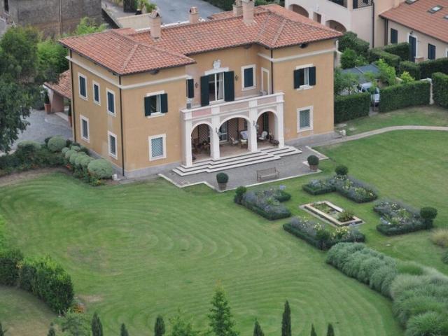 apartment Pomezia