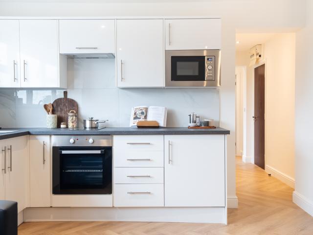 apartment Portland Place, 54 56 Headingley Lane, Leeds, LS6 2BP, West Yorkshire, GB