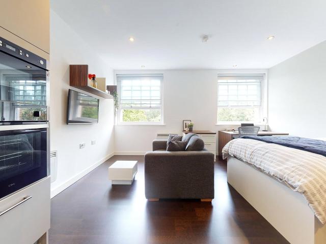 apartment Park Square Residence, 21 Park Square South, Leeds, LS1 2FJ, West Yorkshire, GB