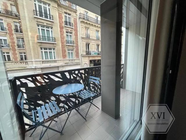 apartment Paris 8ème