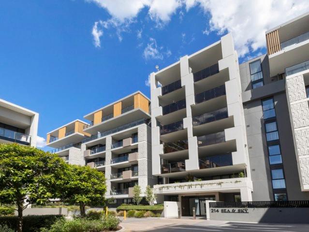 Apartment Prestige with Rare Peace & Privacy