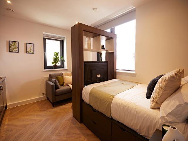 apartment Q Three Residence, 30 Westgate, Leeds, LS1 2FP, West Yorkshire, GB