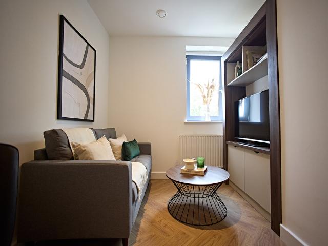 apartment Q Three Residence, 30 Westgate, Leeds, LS1 2FP, West Yorkshire, GB