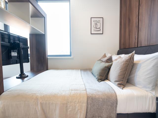 apartment Q Three Residence, 30 Westgate, Leeds, LS1 2FP, West Yorkshire, GB