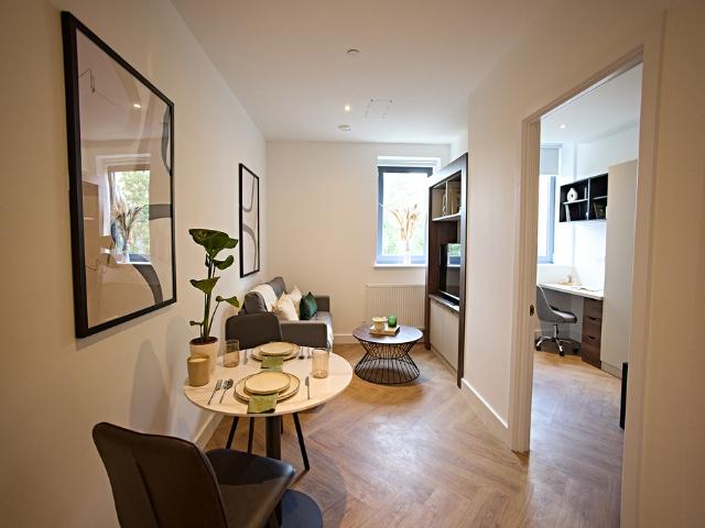 apartment Q Three Residence, 30 Westgate, Leeds, LS1 2FP, West Yorkshire, GB