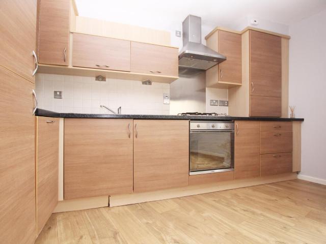 apartment Queen Elizabeth Gardens, New Gorbals, Glasgow, G5 0UJ