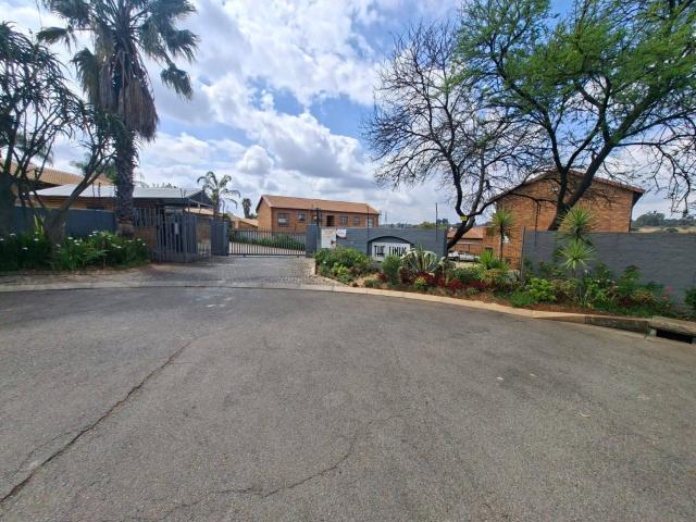Apartment Rental Monthly In Roodepoort