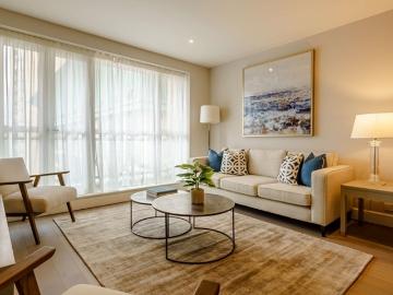 apartment Westferry Circus, London, E14