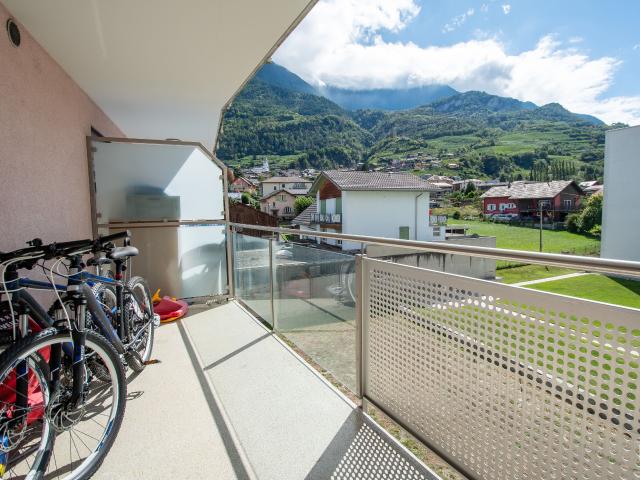 Apartment with 4 rooms on sale in Saxon 104 m² | dreamo. Ch