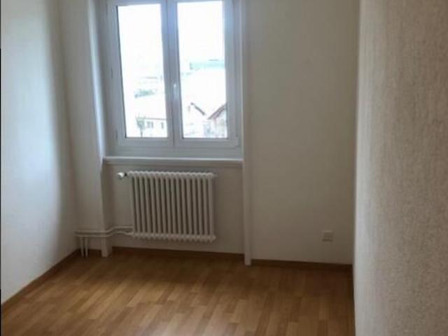 Apartment with 4 rooms for rent in La Chaux de Fonds 92 m² | dreamo. Ch