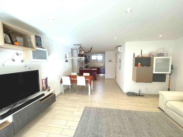 Apartment with 4.5 rooms on sale in Arbedo 117 m² | dreamo. Ch