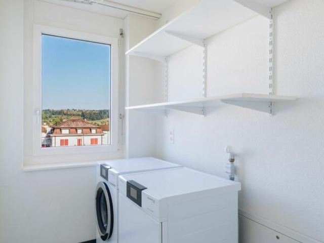 Apartment with 4.5 rooms on sale in Root 147 m² | dreamo. Ch