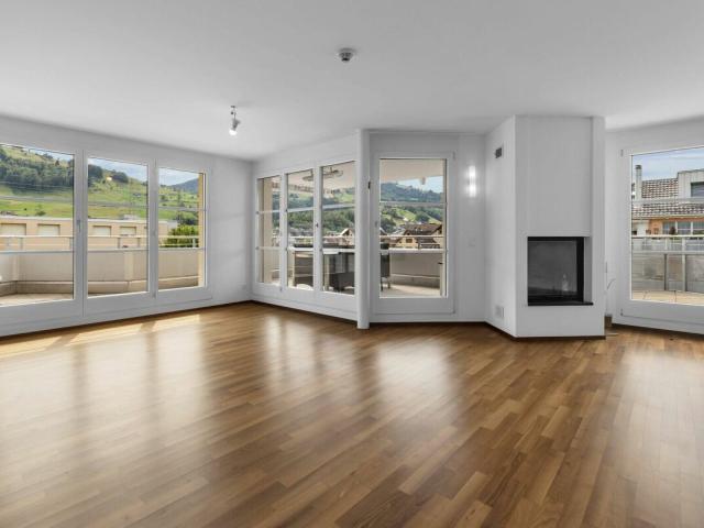 Apartment with 4.5 rooms on sale in Siebnen 140 m² | dreamo. Ch
