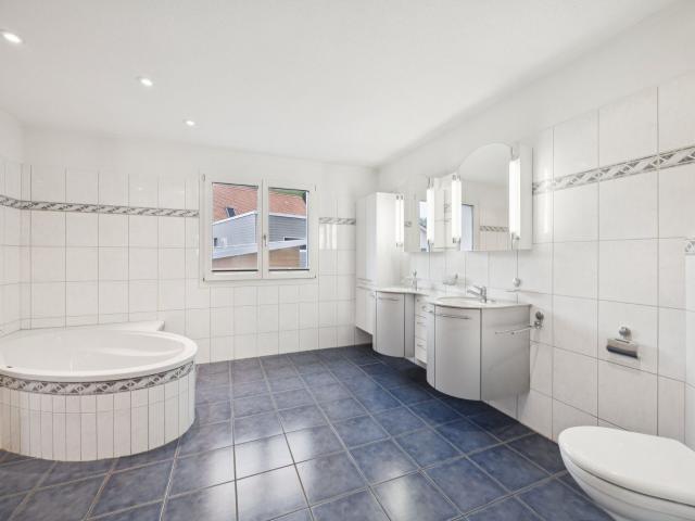 Apartment with 5.5 rooms on sale in Einsiedeln 159 m² | dreamo. Ch