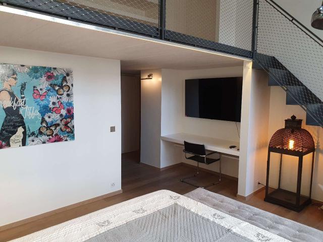 Apartment with 7 rooms on sale in Geneva 365 m² | dreamo. Ch